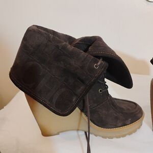 Authentic Carolina Herrera brown Fold Luxury Over Monogram boots slze 38